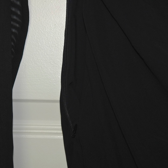 NWT NBD Sloane Black Ruched Mesh Sleeve Long Sleeve Mini Dress Size Medium - Picture 4 of 8